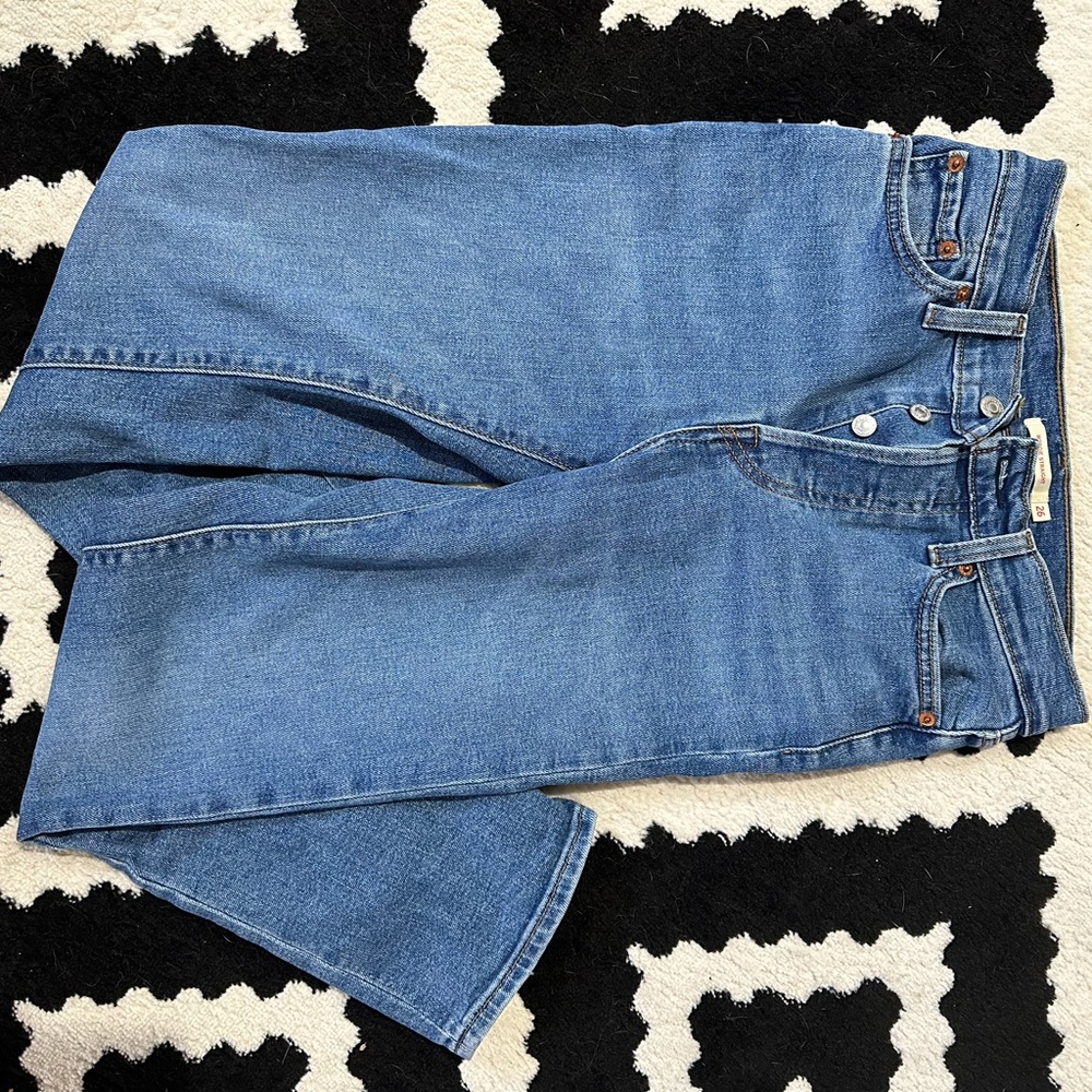Levi’s wedgie